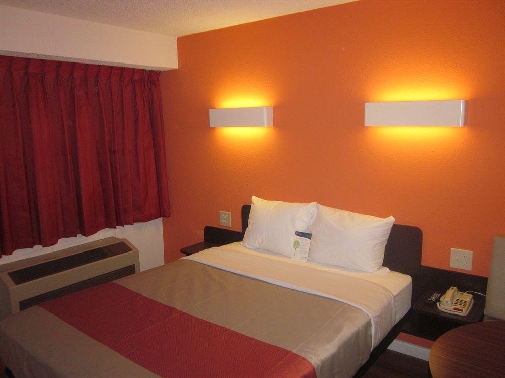 Motel 6-Berea, Ky Екстер'єр фото