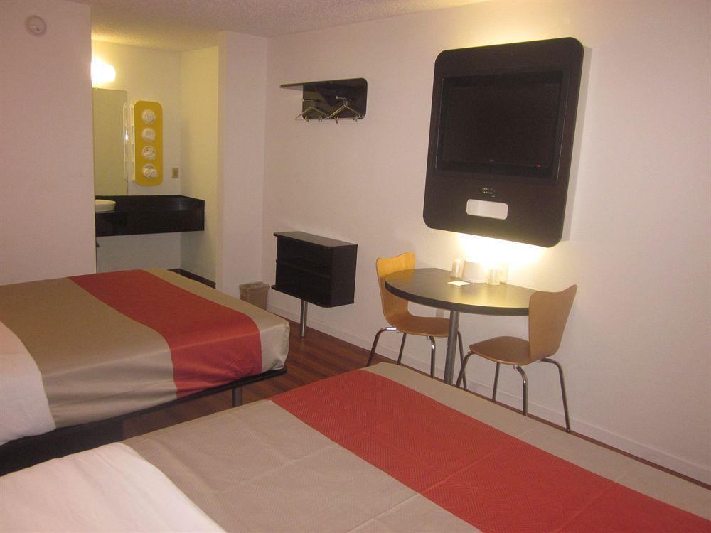 Motel 6-Berea, Ky Екстер'єр фото