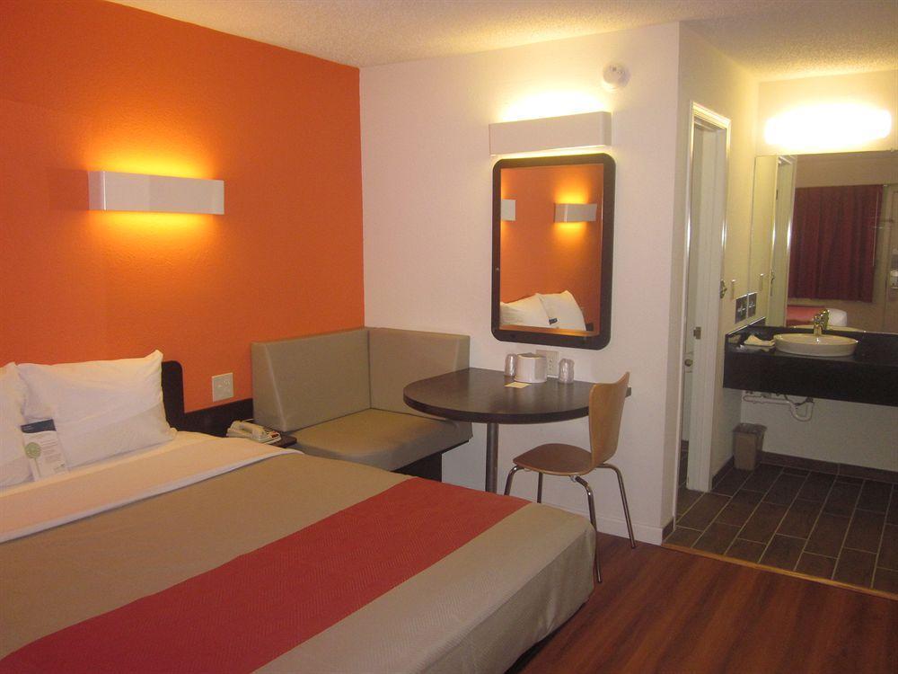 Motel 6-Berea, Ky Екстер'єр фото