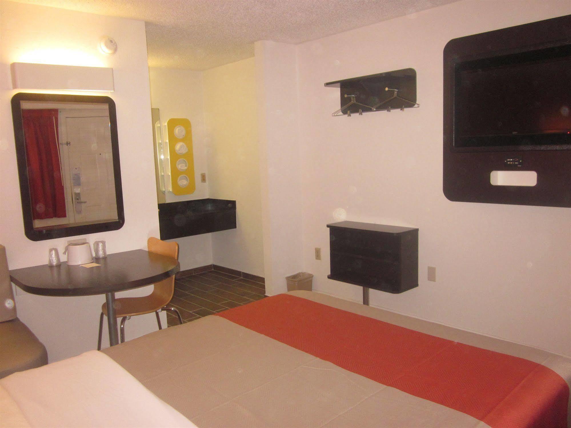 Motel 6-Berea, Ky Екстер'єр фото