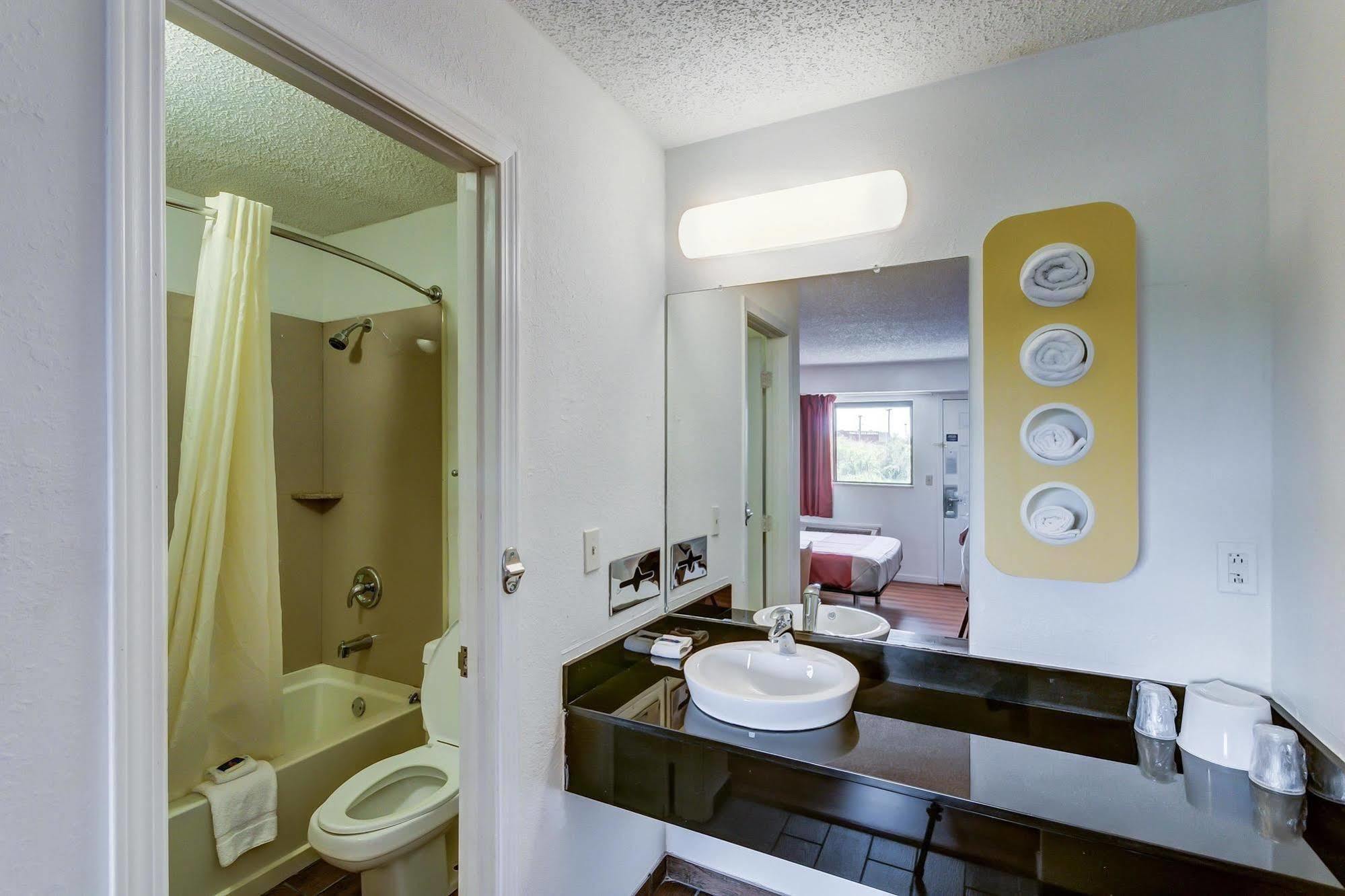 Motel 6-Berea, Ky Екстер'єр фото
